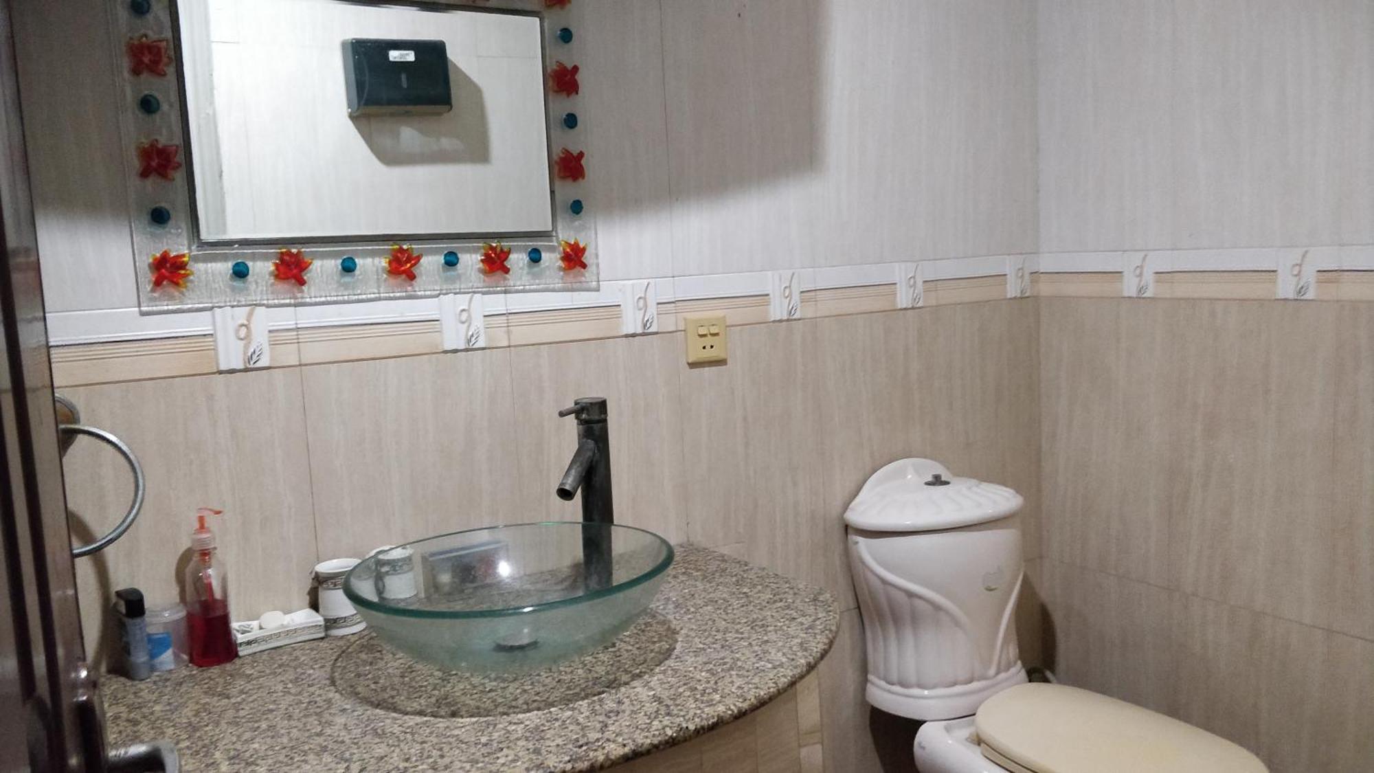 Quick Continental Hotel - Jail Road ラホール 部屋 写真