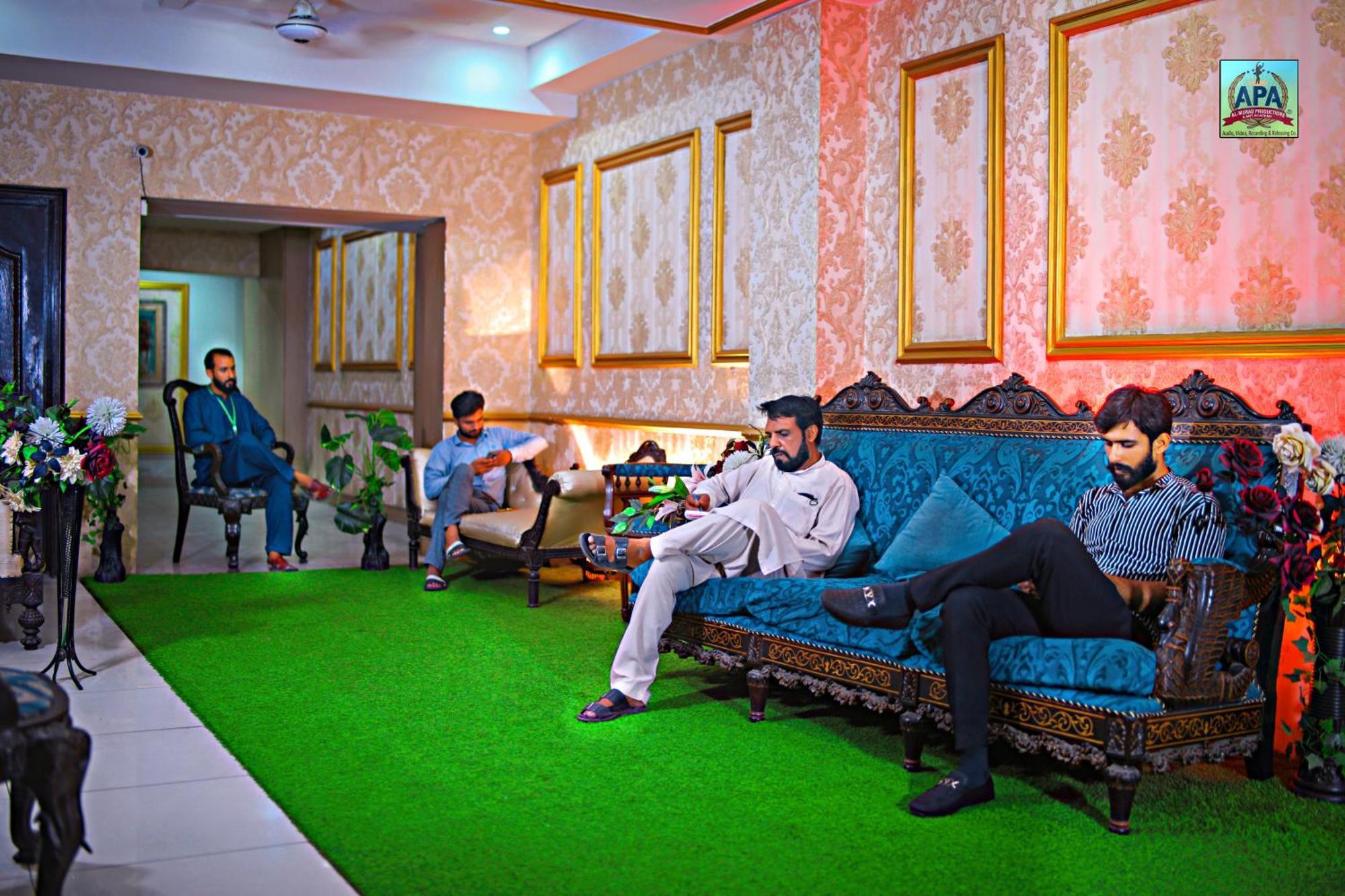Quick Continental Hotel - Jail Road ラホール エクステリア 写真