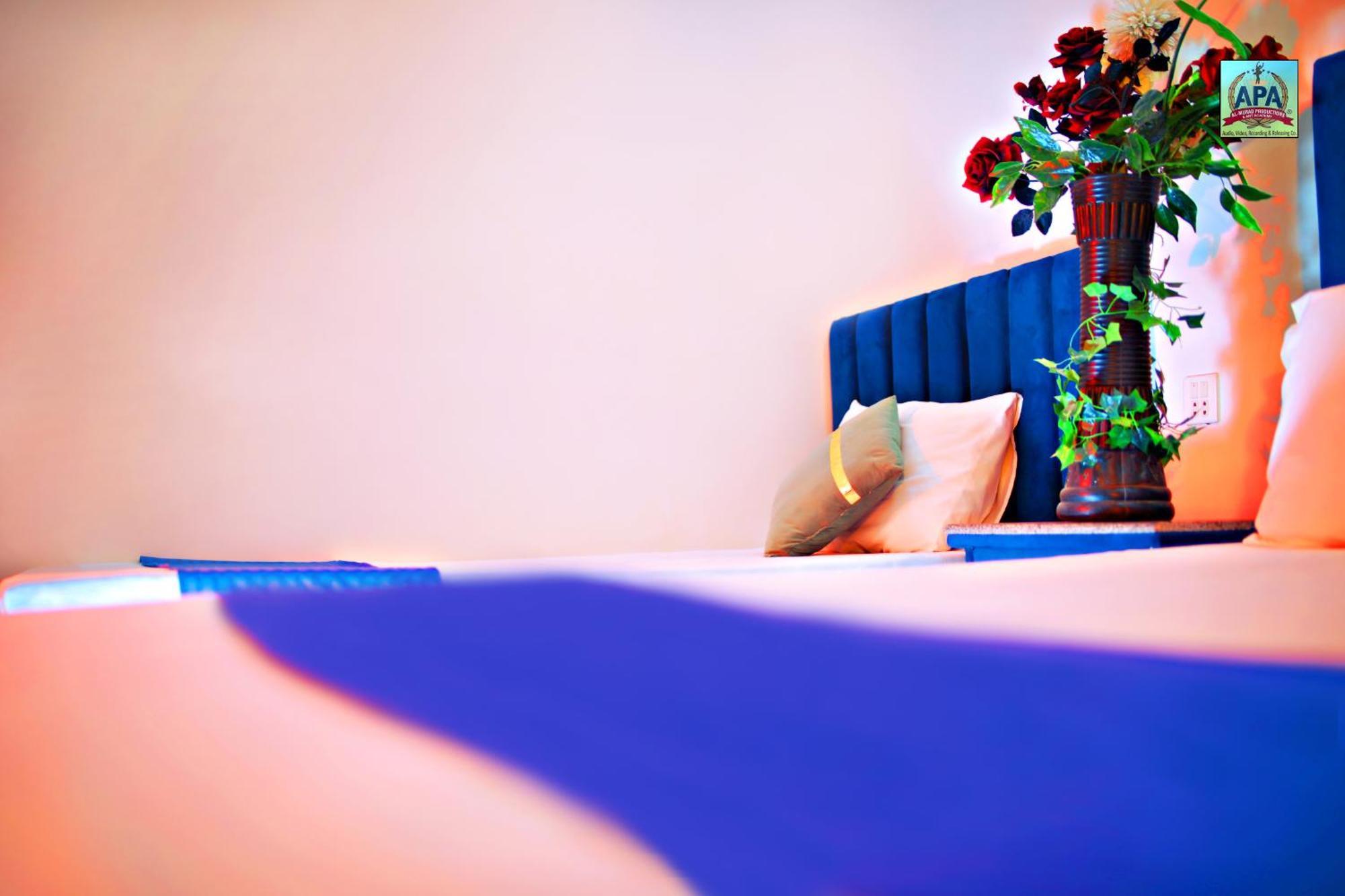 Quick Continental Hotel - Jail Road ラホール エクステリア 写真